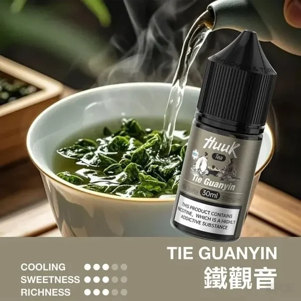 魅嗨HUUK虎克煙油鐵觀音風味,蘭香暗浮、觀音韻長,炭火慢焙在喉間留下溫潤迴響。